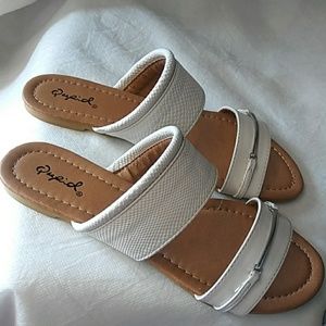 👡New Women's White Color Slip On Sandals